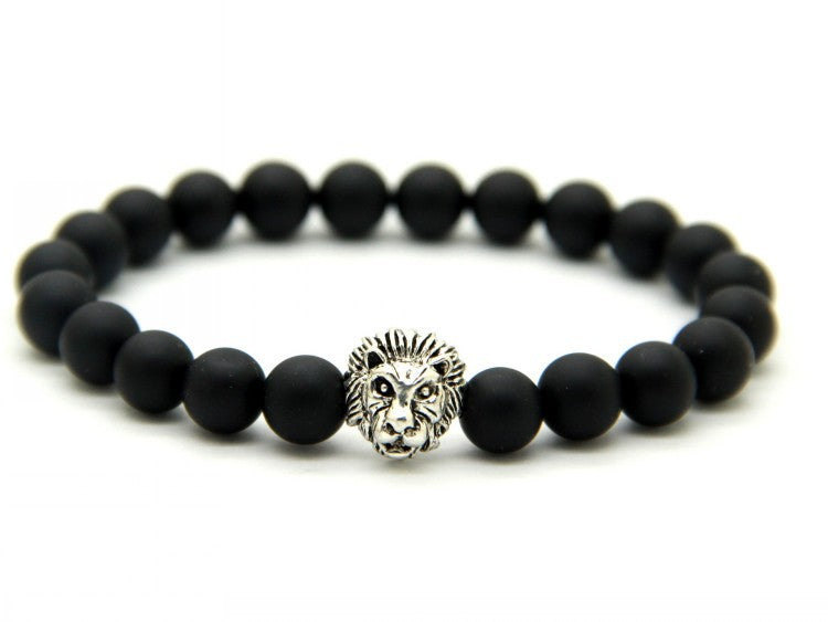Lion Charm Bracelet — Symbolic Elegance & Personal Expression