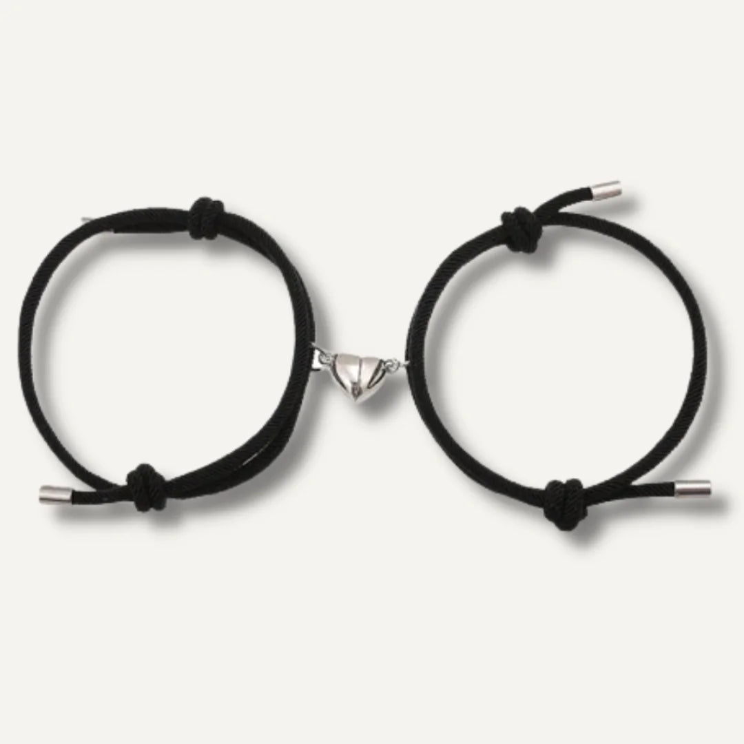 Magnetic Love Bracelet — Connection in Every Click