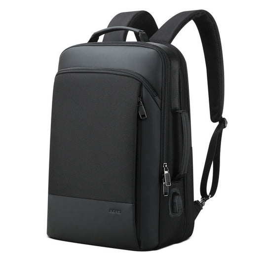 Large capacity backpack