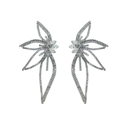 Sparkling Diamond Leaf-shaped Flower Earrings Personalized Earrings