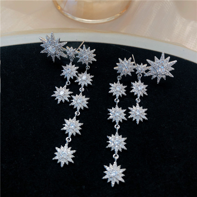 New Luxury Style Sparkling Zircon Earrings